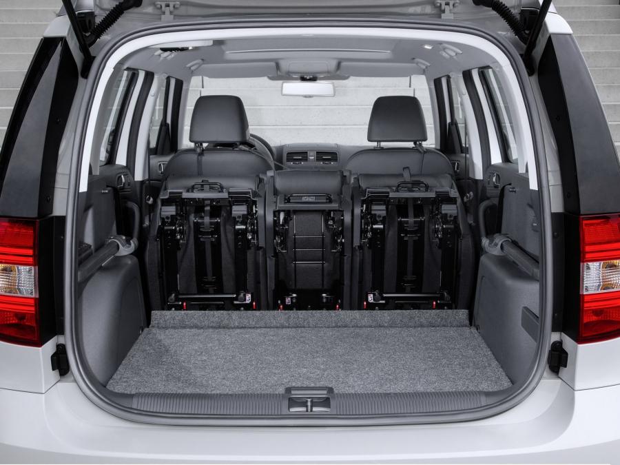  Skoda Yeti 2013 года  (фото 2 из 21)